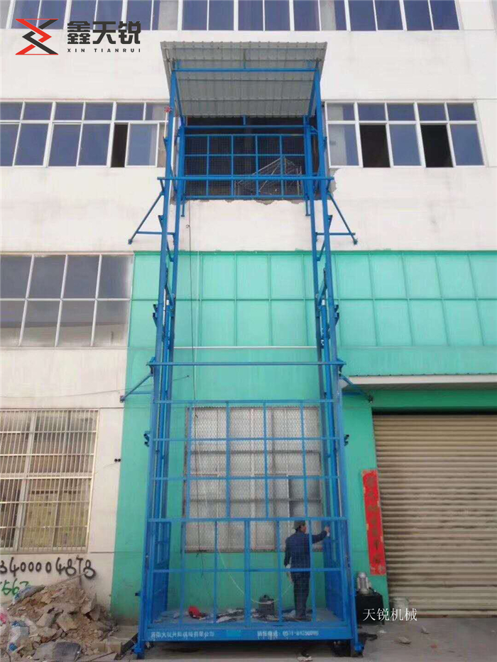 大同室外导轨式升降机