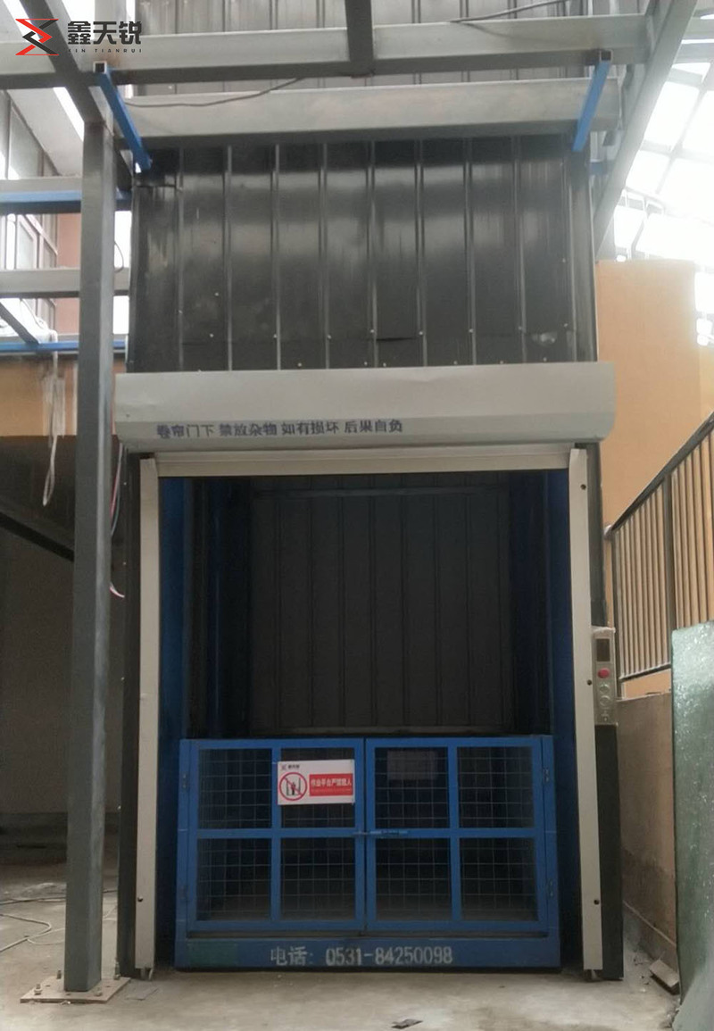 大同双轨双缸液压货梯
